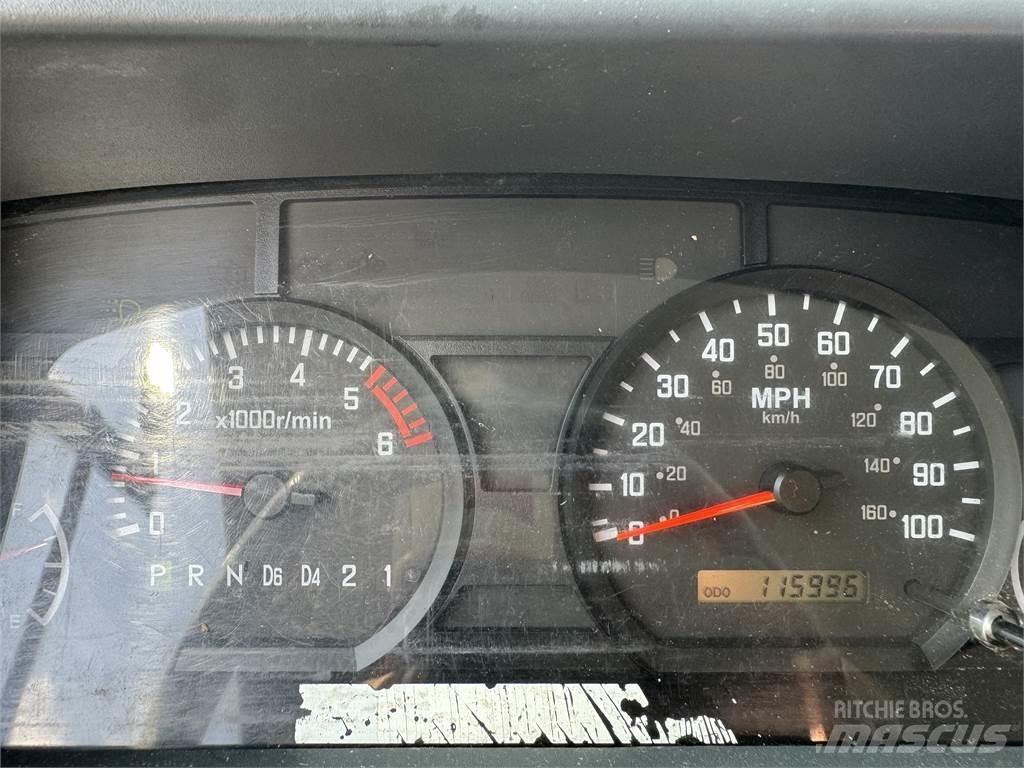 Isuzu NPR HD Camiões basculantes