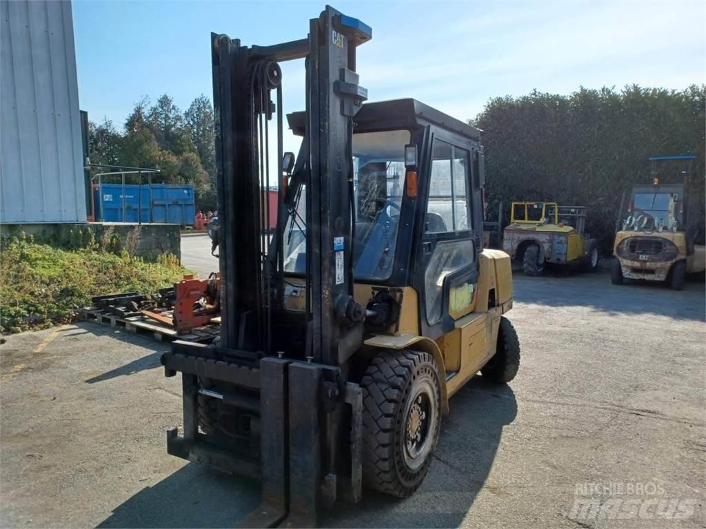CAT DP50K2 Empilhadores - Outros