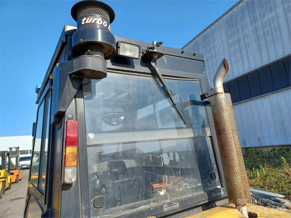 CAT DP50K2 Empilhadores - Outros