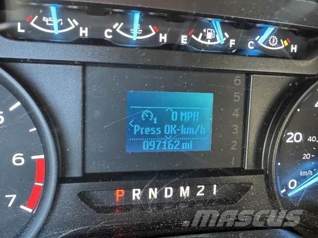 Ford F250 XL Outros