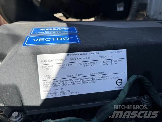 Volvo VNR Outros