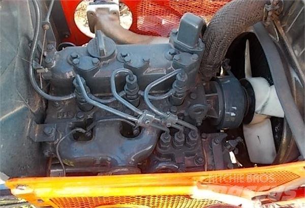 Kubota 6001 di '04 Tratores Agrícolas usados