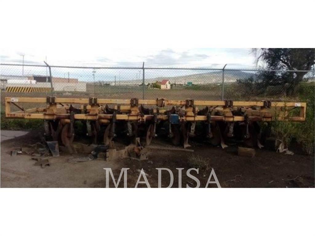  ARADO Escarificadores