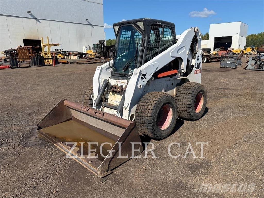 Bobcat A300 Carregadoras de direcção deslizante