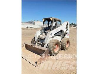Bobcat S330 Carregadoras de direcção deslizante