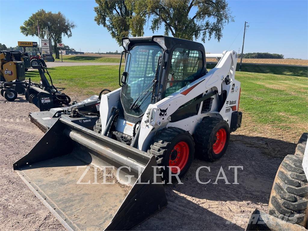 Bobcat S595 Carregadoras de direcção deslizante
