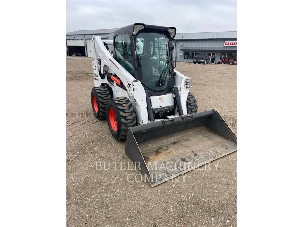 Bobcat S750 Carregadoras de direcção deslizante