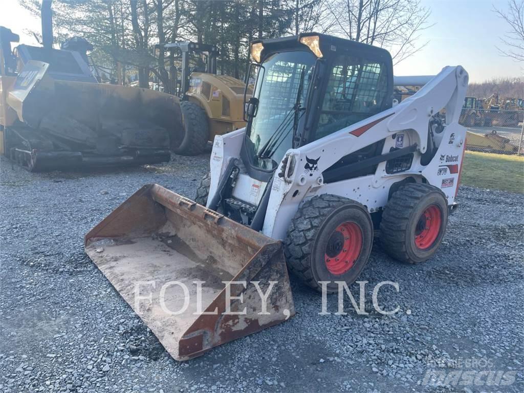 Bobcat S770 Carregadoras de direcção deslizante