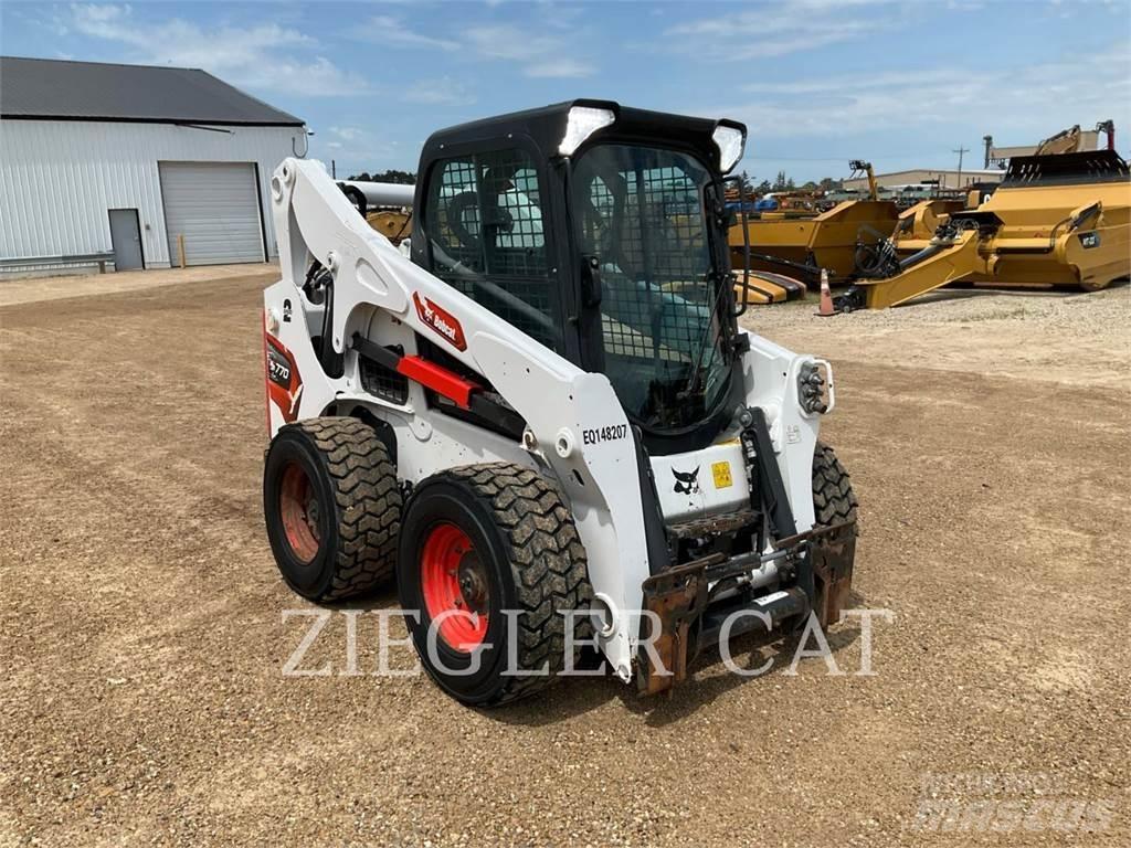 Bobcat S770 Carregadoras de direcção deslizante