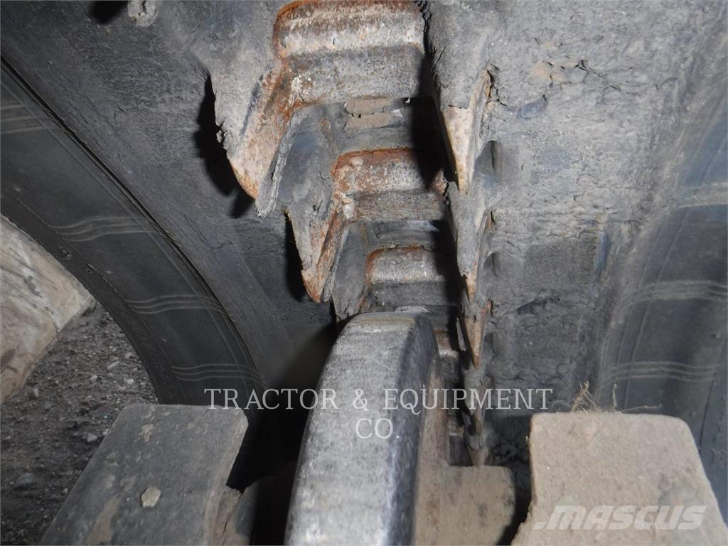 Bobcat T76 Carregadoras de direcção deslizante