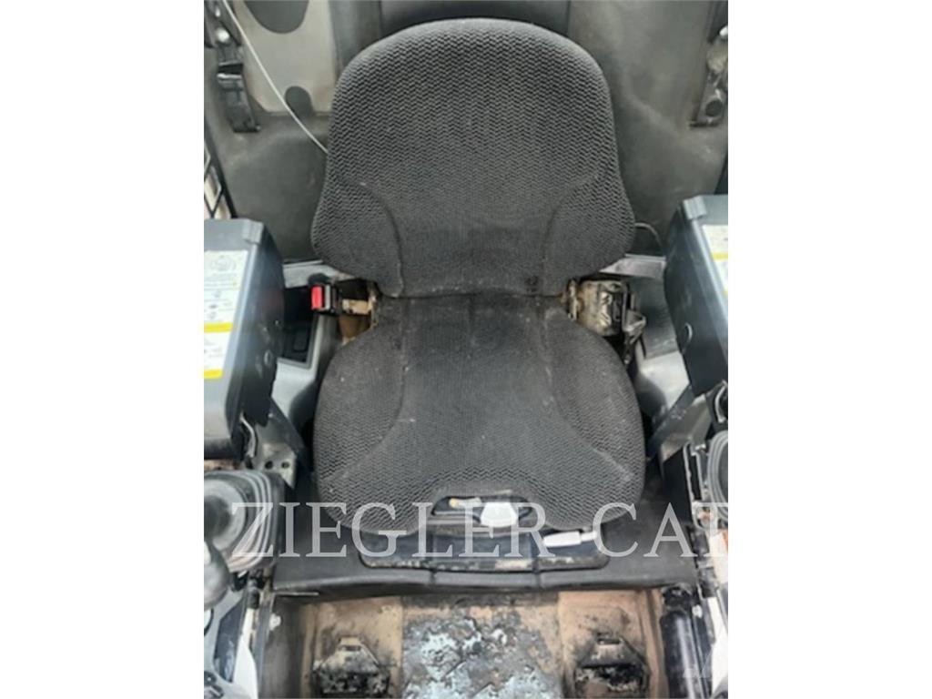 Bobcat T770 Pás Carregadoras de rastos