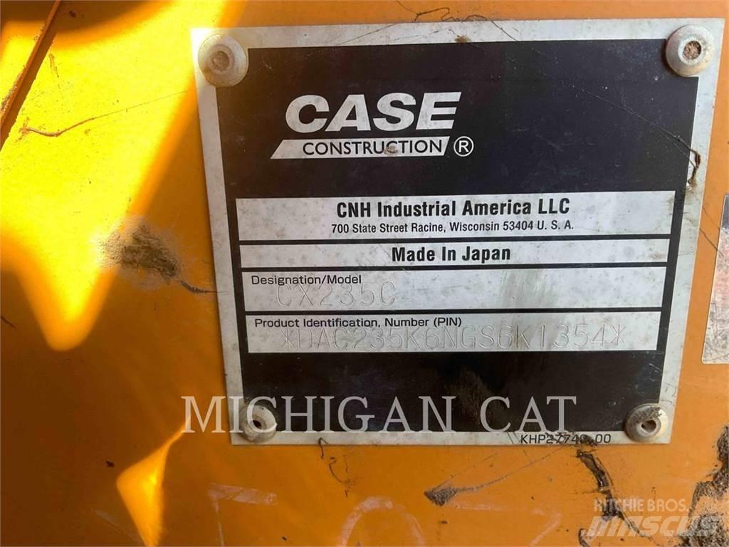 CASE CX235 Escavadoras de rastos