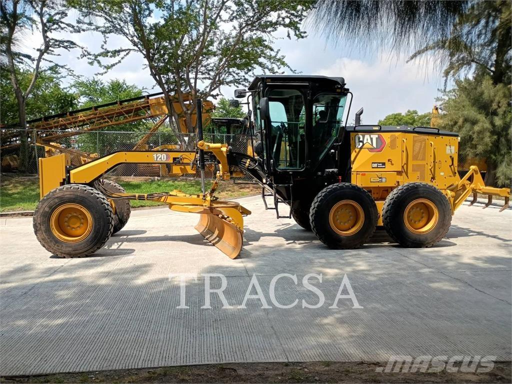 CAT 120 Motoniveladoras