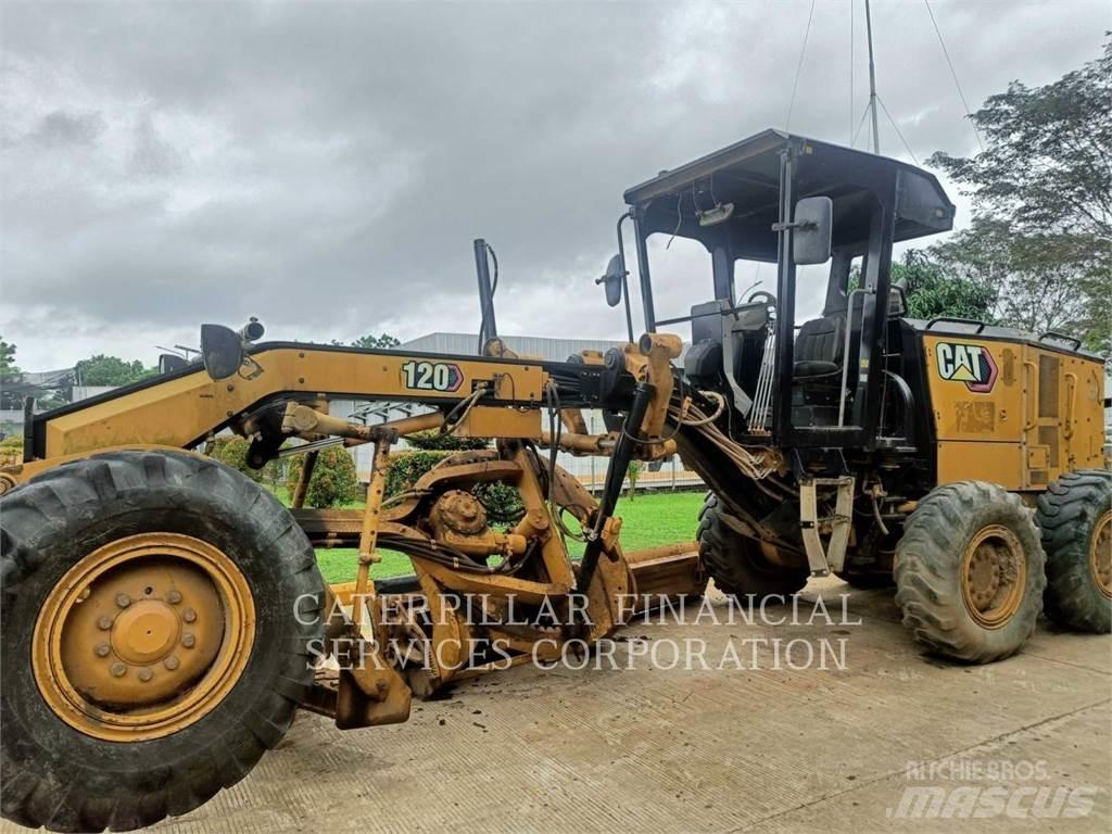 CAT 120-14 Motoniveladoras