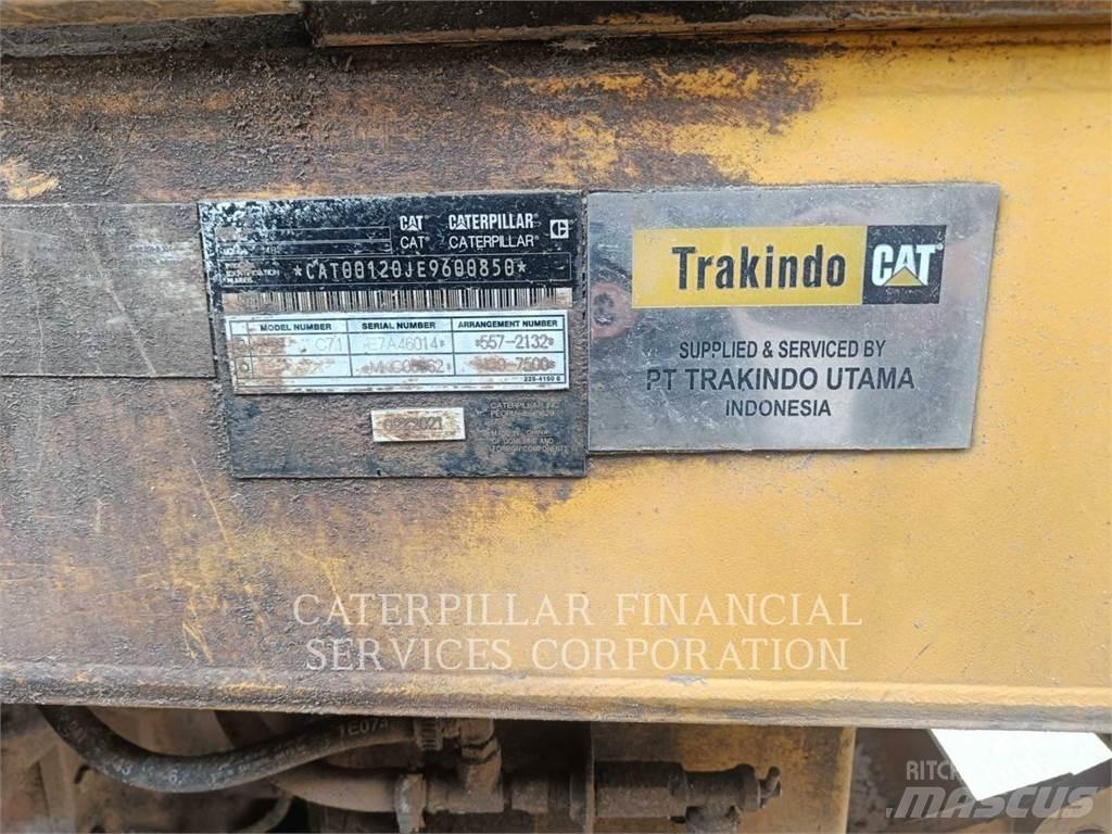 CAT 120-14 Motoniveladoras