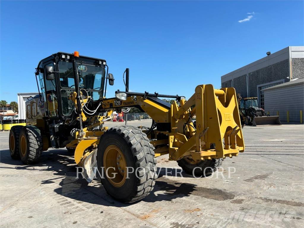CAT 120LVR CS Motoniveladoras
