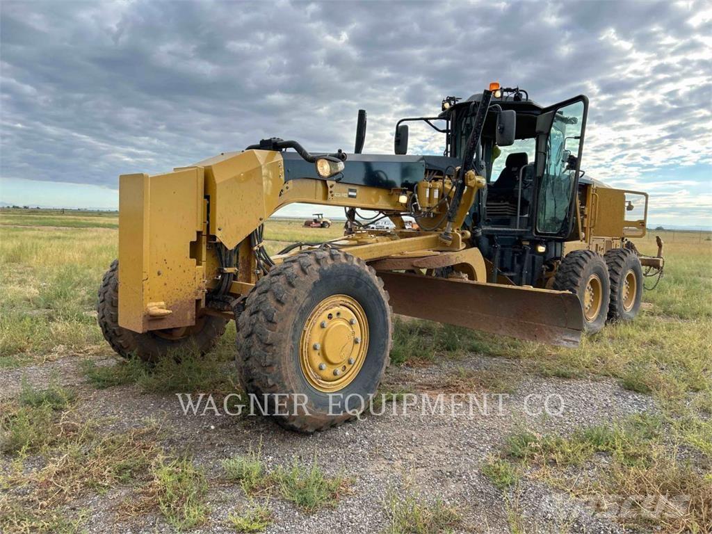 CAT 120M2AWD Motoniveladoras