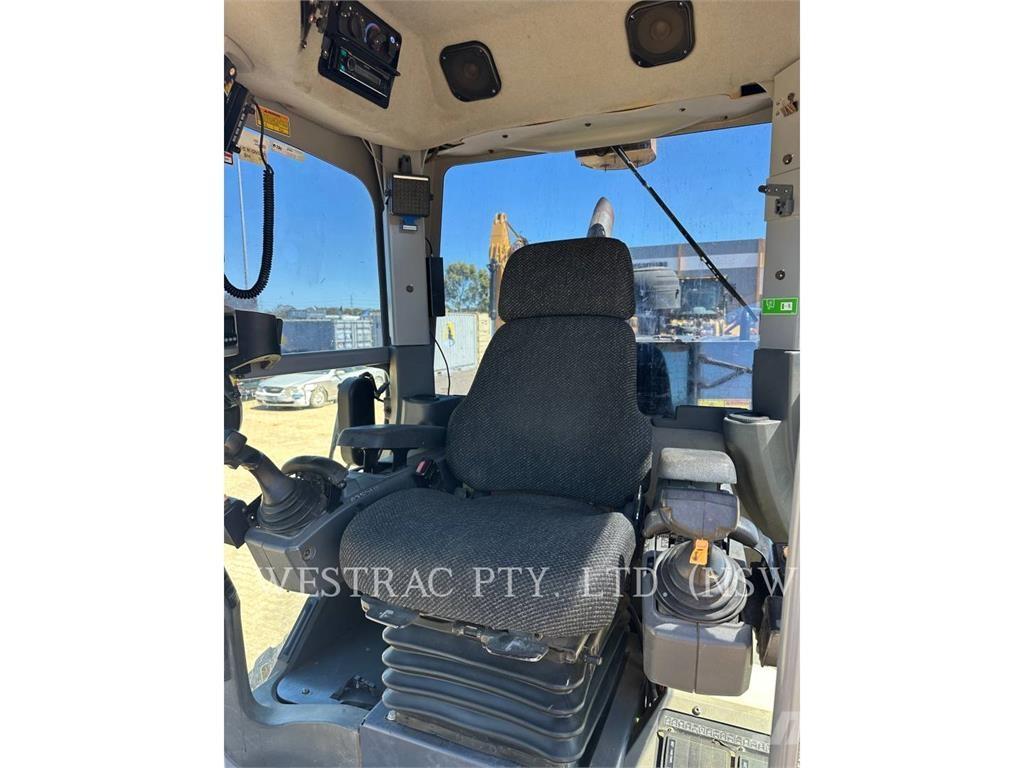 CAT 12M Motoniveladoras