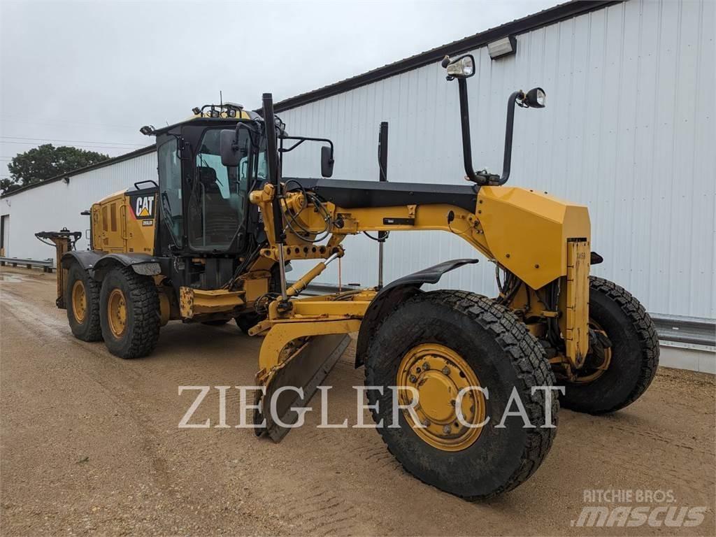 CAT 12M2AWD Motoniveladoras