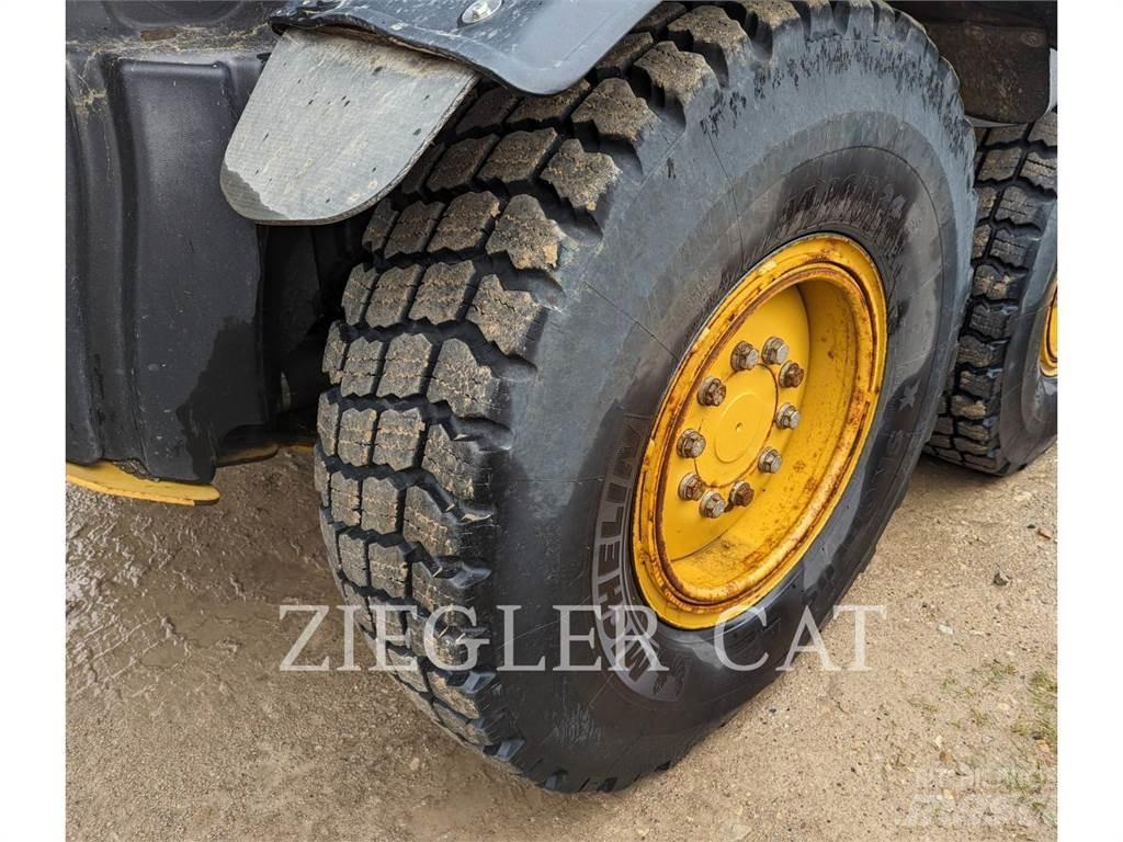 CAT 12M2AWD Motoniveladoras