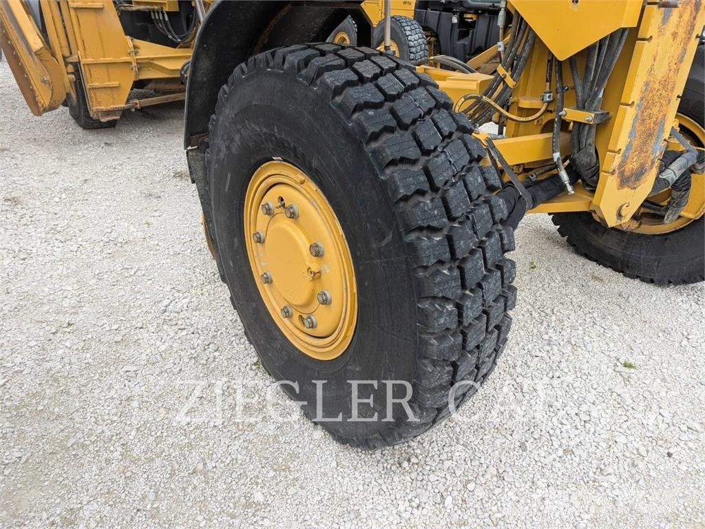 CAT 12M2AWD Motoniveladoras