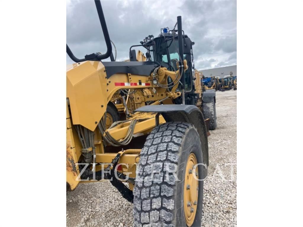 CAT 12M2AWD Motoniveladoras