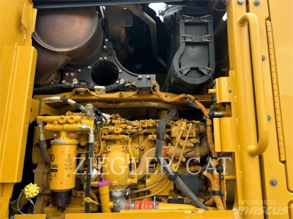 CAT 12M2AWD Motoniveladoras