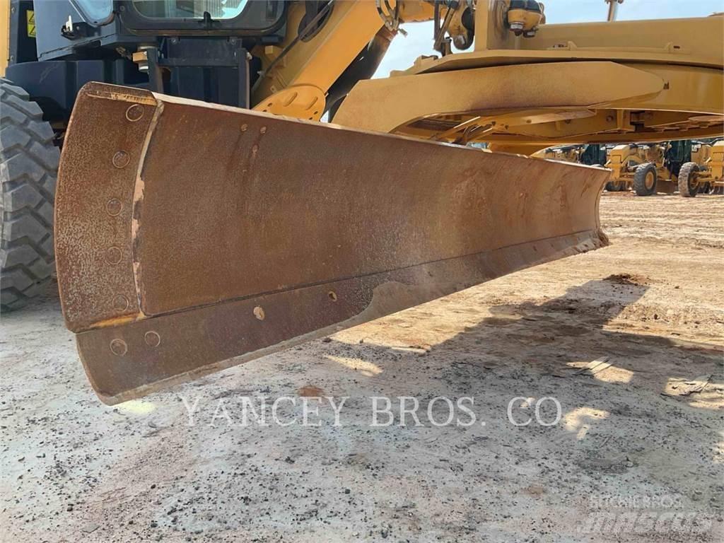 CAT 12M3 Motoniveladoras