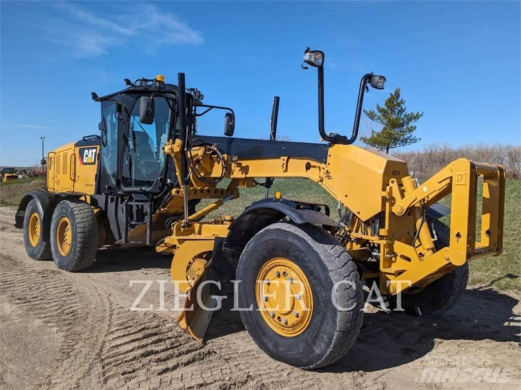 CAT 12M3AWD Motoniveladoras