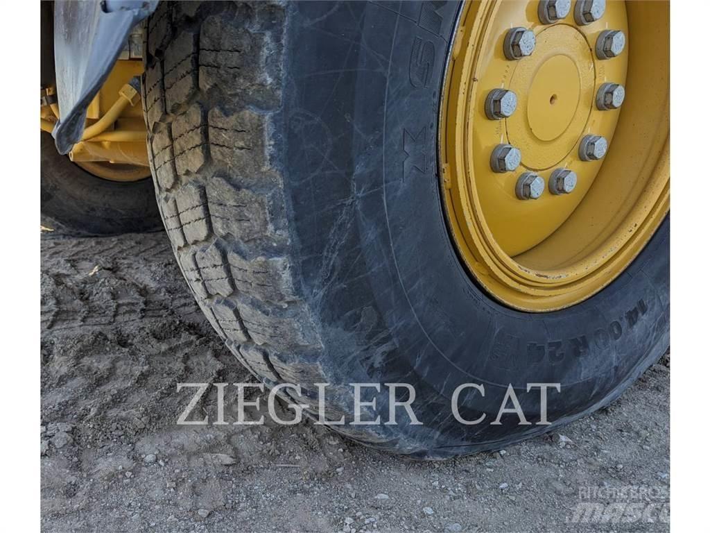 CAT 12M3AWD Motoniveladoras