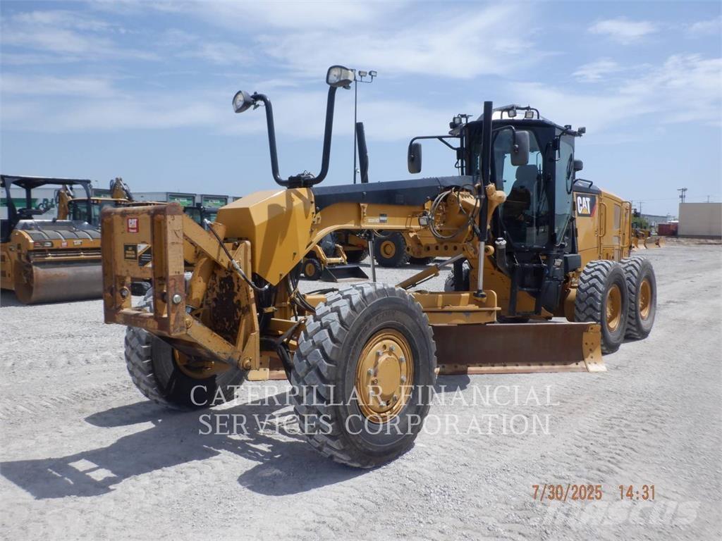 CAT 12M3AWD Motoniveladoras