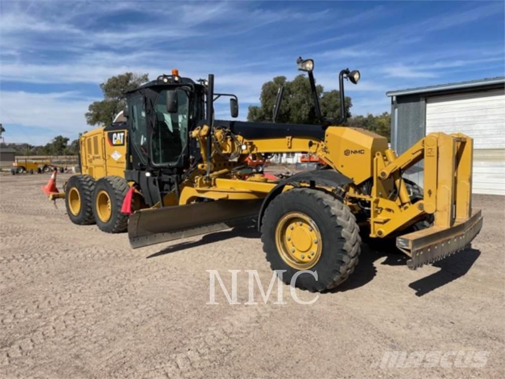 CAT 12M3AWD Motoniveladoras