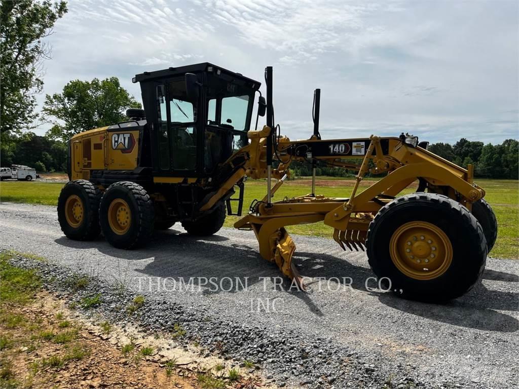CAT 140 Motoniveladoras