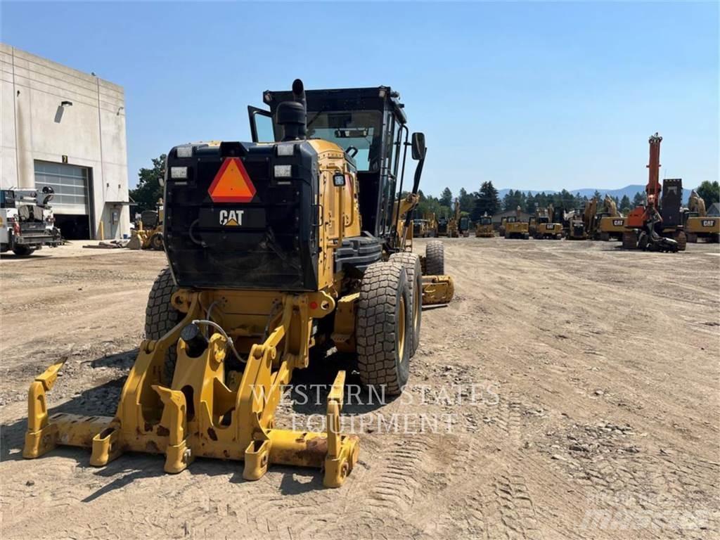 CAT 140 Motoniveladoras