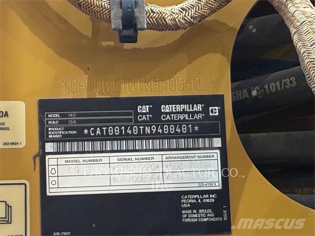 CAT 140 Motoniveladoras