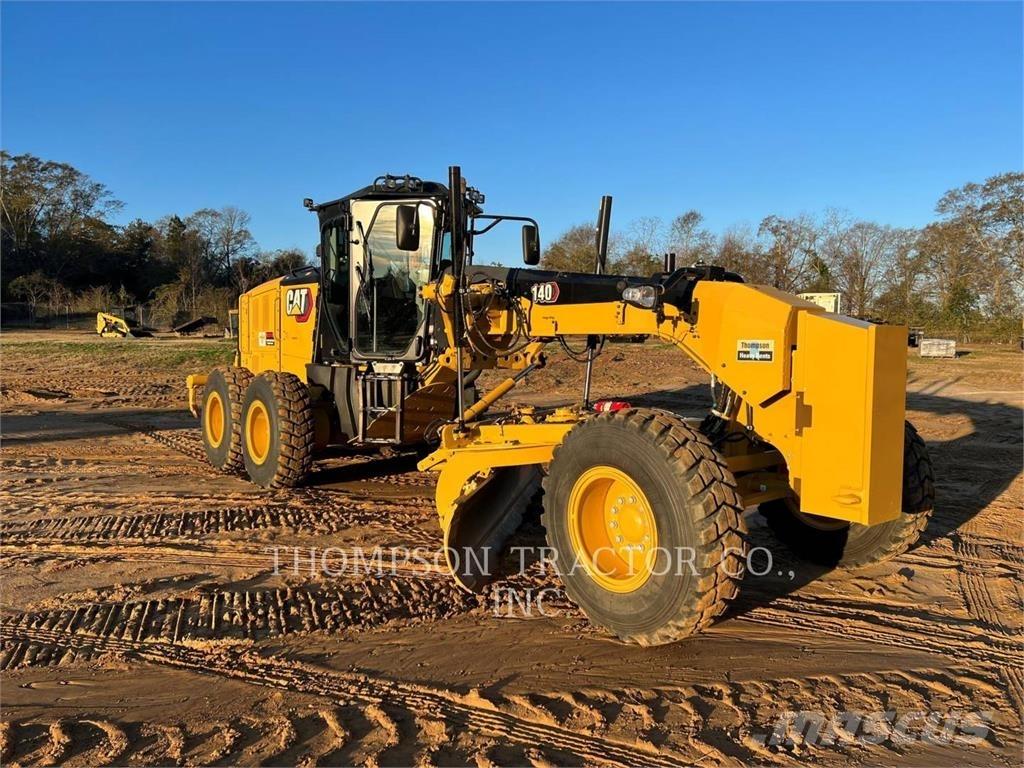 CAT 140 Motoniveladoras