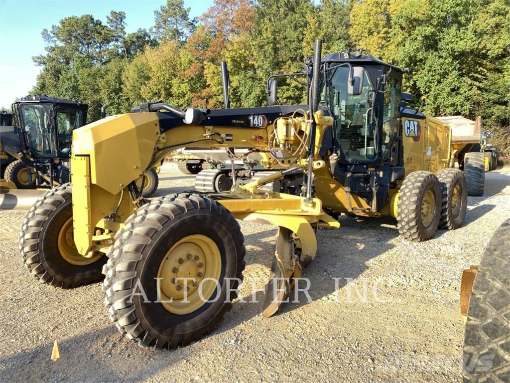 CAT 140 Motoniveladoras