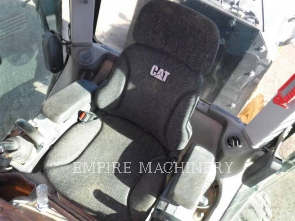 CAT 140-15 Motoniveladoras
