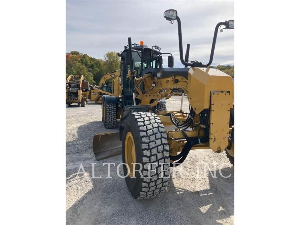 CAT 140-15AWD Motoniveladoras