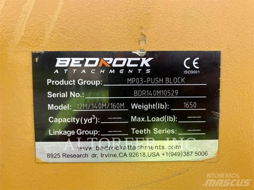 CAT 140-15AWD Motoniveladoras