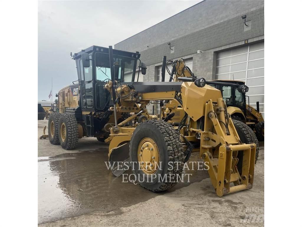 CAT 140 AWD Motoniveladoras