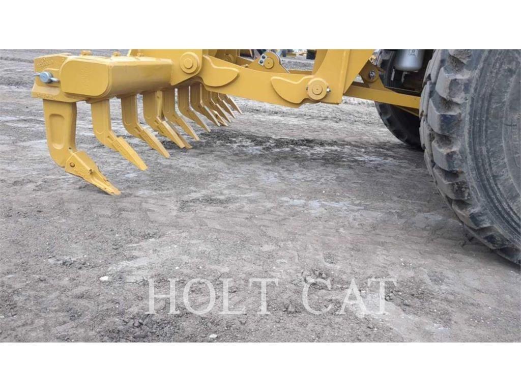 CAT 140 AWD Motoniveladoras