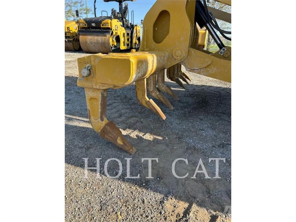CAT 140 AWD3 Motoniveladoras