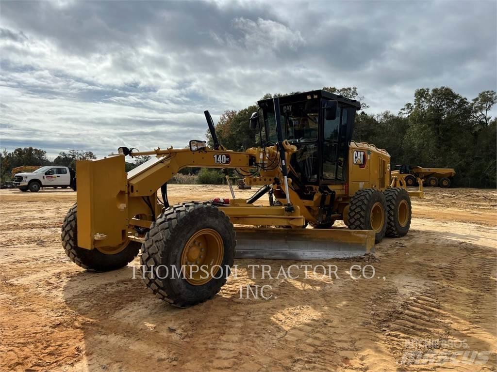 CAT 140 GC Motoniveladoras