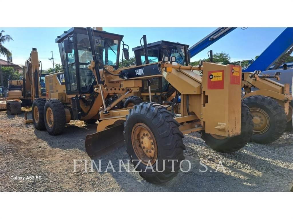 CAT 140K Motoniveladoras