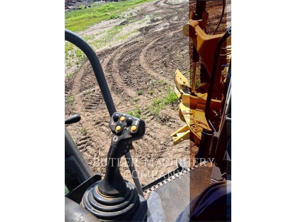 CAT 140M Motoniveladoras