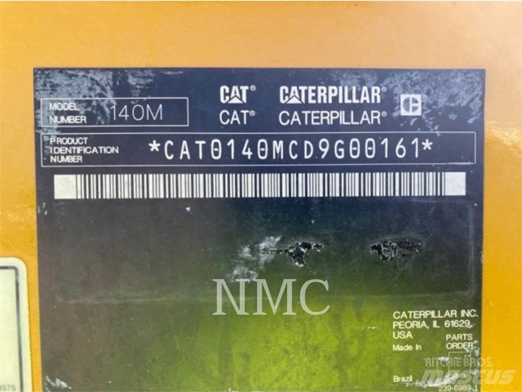 CAT 140M Motoniveladoras