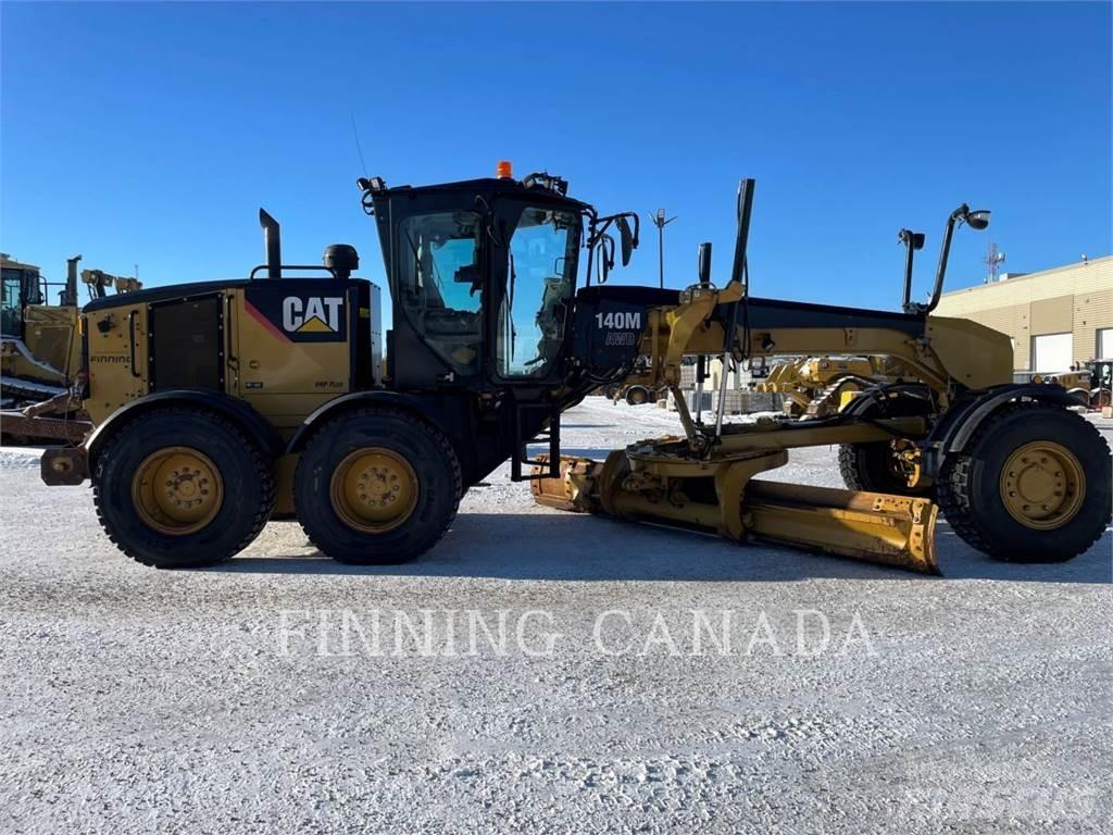 CAT 140M Motoniveladoras