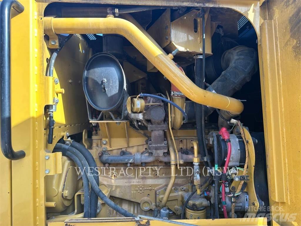 CAT 140M Motoniveladoras