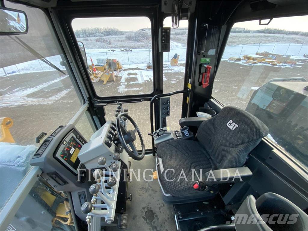 CAT 140M AWD Motoniveladoras